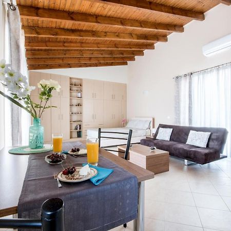 Top Floor Modern Studio In Central Koropi Apartment Екстериор снимка